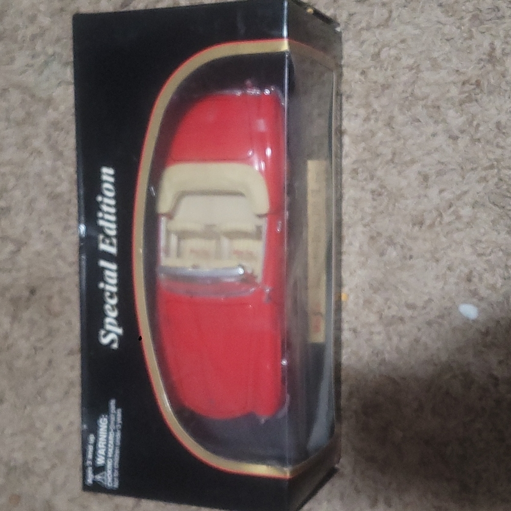 MaiSto Special Edition 1:18 scale Mercedes Benz 190 SL